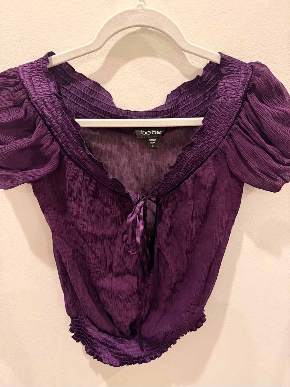 Bebe Purple Puff Sleeve Tie Front Blouse Women’s Small Y2K Romantic Top